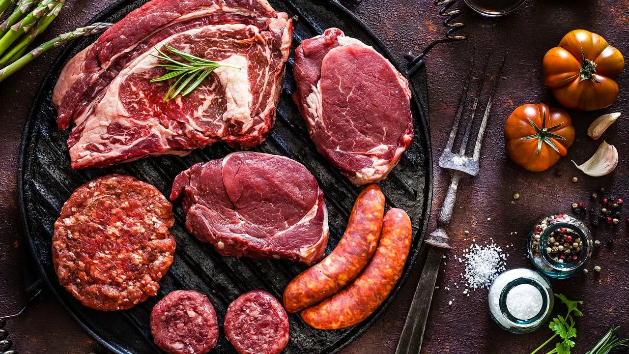 carne por la noche - Cuál es la mejor hora para comer carne