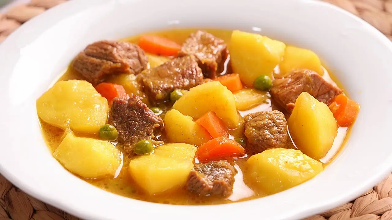 guisillo de carne con patatas - Cuántas calorías tiene una papa con guiso